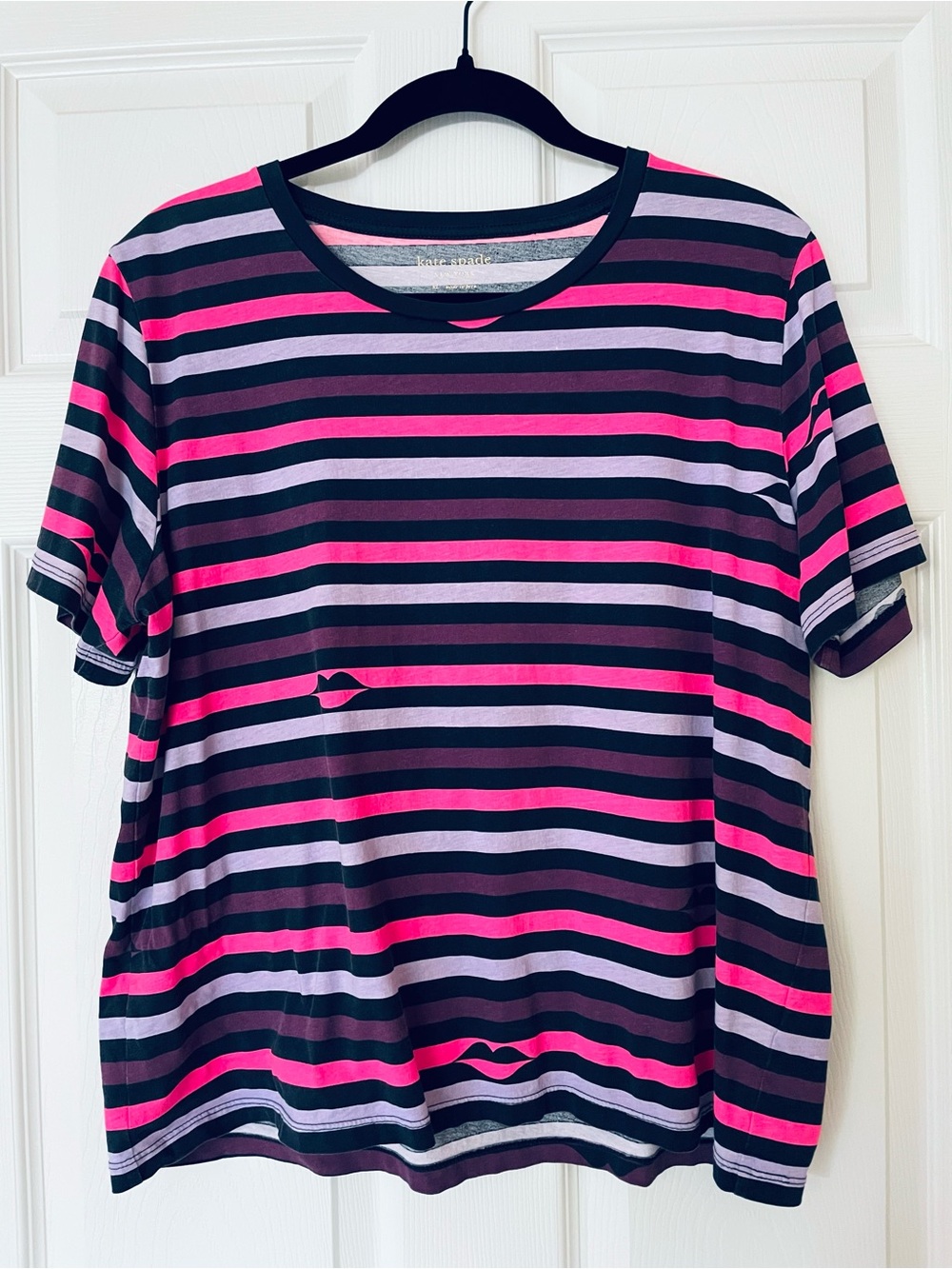 EUC Kate Spade Nightcap Lip Print Stripe Tee Pink Purple Black